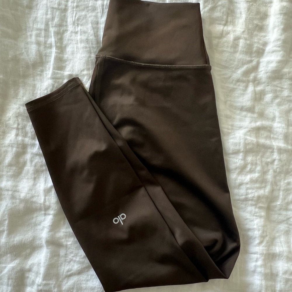 ALO Yoga Dark Brown Leggings